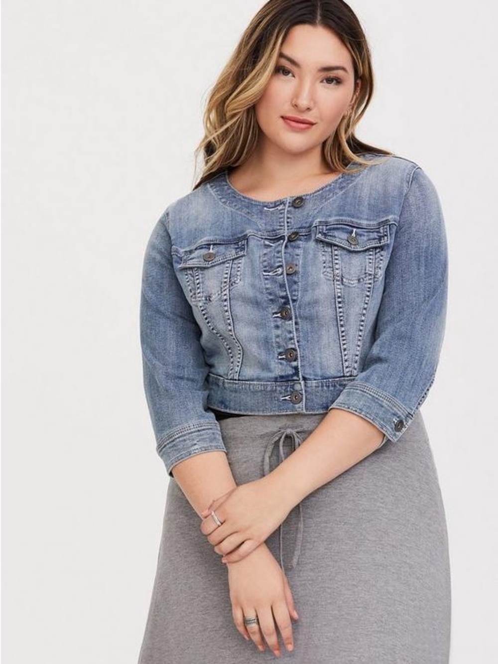 Collarless Crop Denim Jacket - Light Wash
